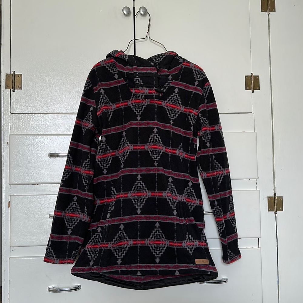 Super cute Aztec sweatshirt! High quality material!